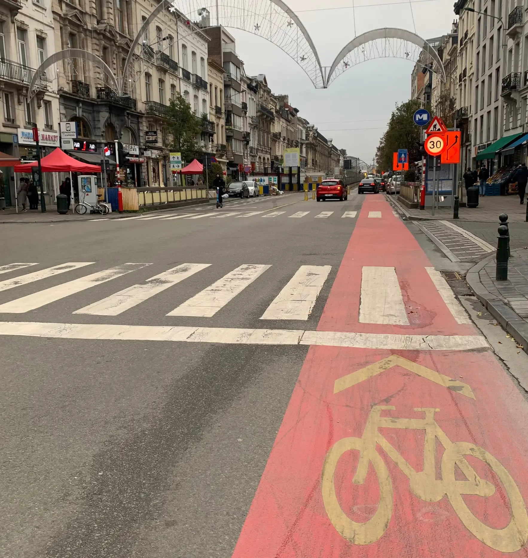 Bande cyclable suggérée